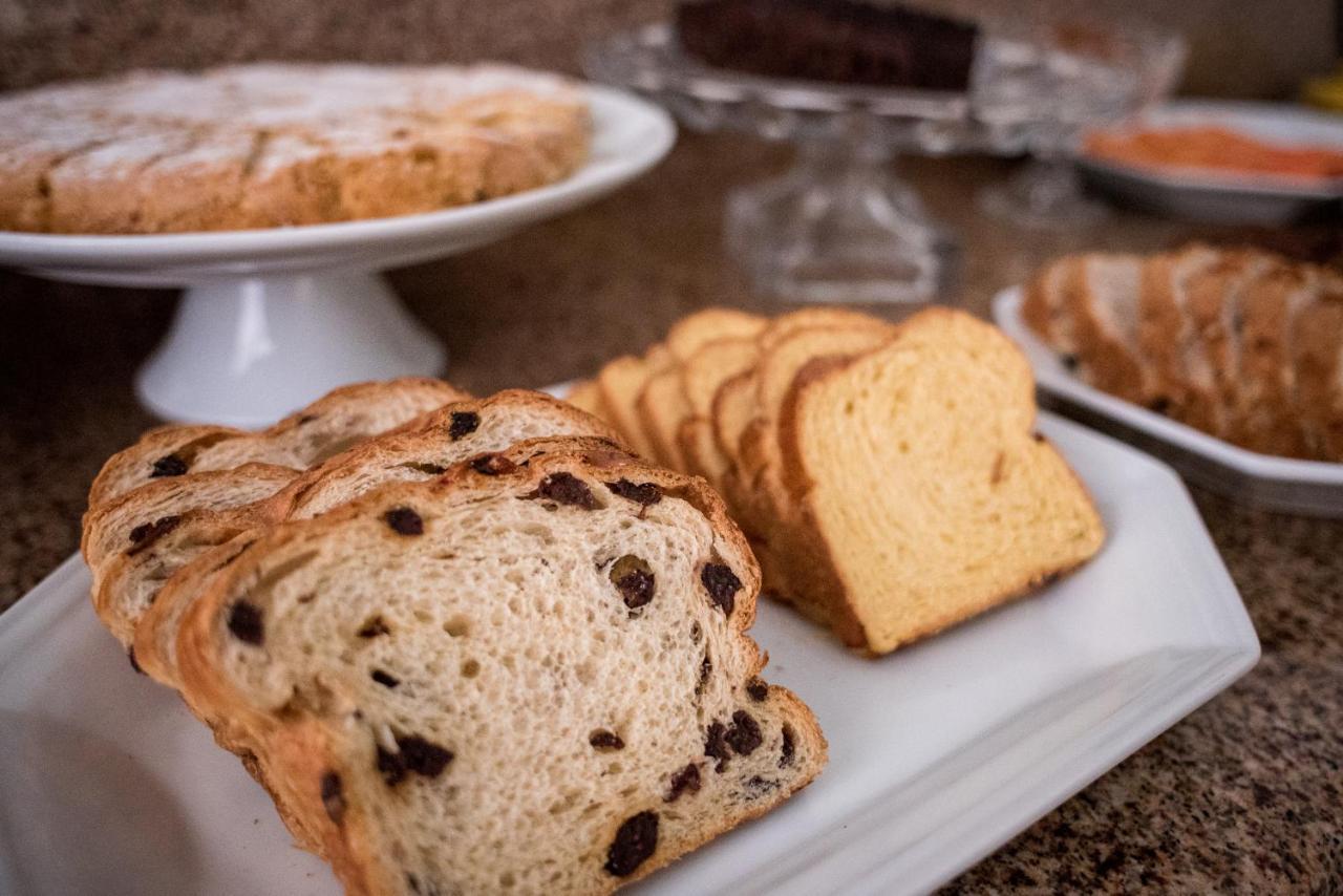 Holambra Garden Hotel Esterno foto Chocolate bread